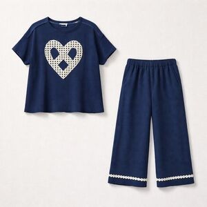 Umgee Navy Blue Top with Heart Design 2 Piece outfit